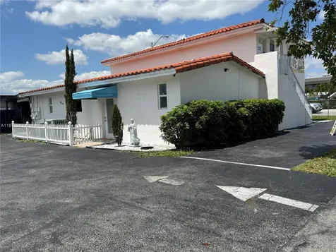 590 E 49th Street Hialeah FL 33013