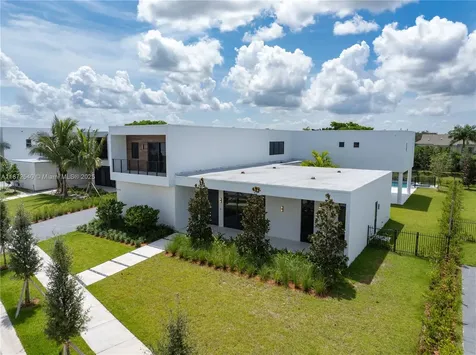 16740 N Botaniko Drive N Weston FL 33326