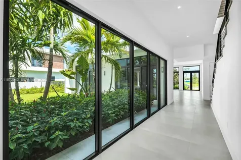 16740 N Botaniko Drive N Weston FL 33326