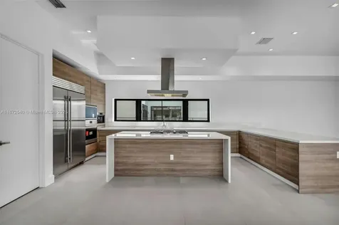 16740 N Botaniko Drive N Weston FL 33326