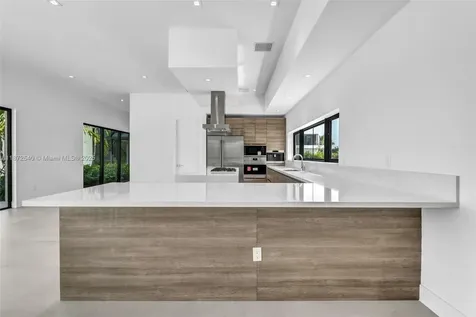 16740 N Botaniko Drive N Weston FL 33326