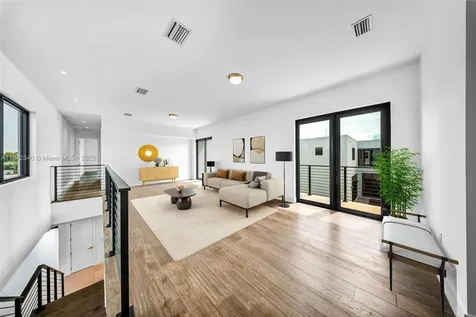 16740 N Botaniko Drive N Weston FL 33326