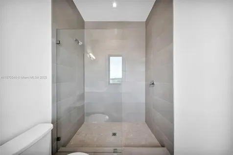16740 N Botaniko Drive N Weston FL 33326