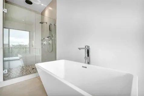 16740 N Botaniko Drive N Weston FL 33326