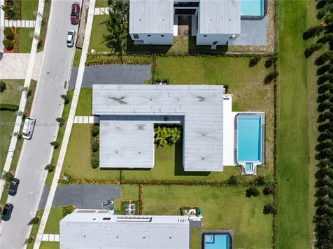 16740 N Botaniko Drive N Weston FL 33326