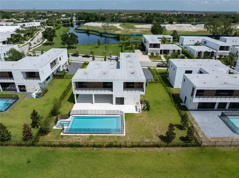 16740 N Botaniko Drive N Weston FL 33326