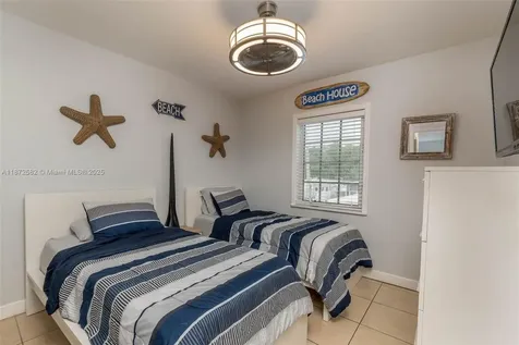 325 Calusa Street Key Largo FL 33037