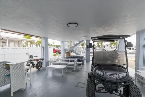 325 Calusa Street Key Largo FL 33037