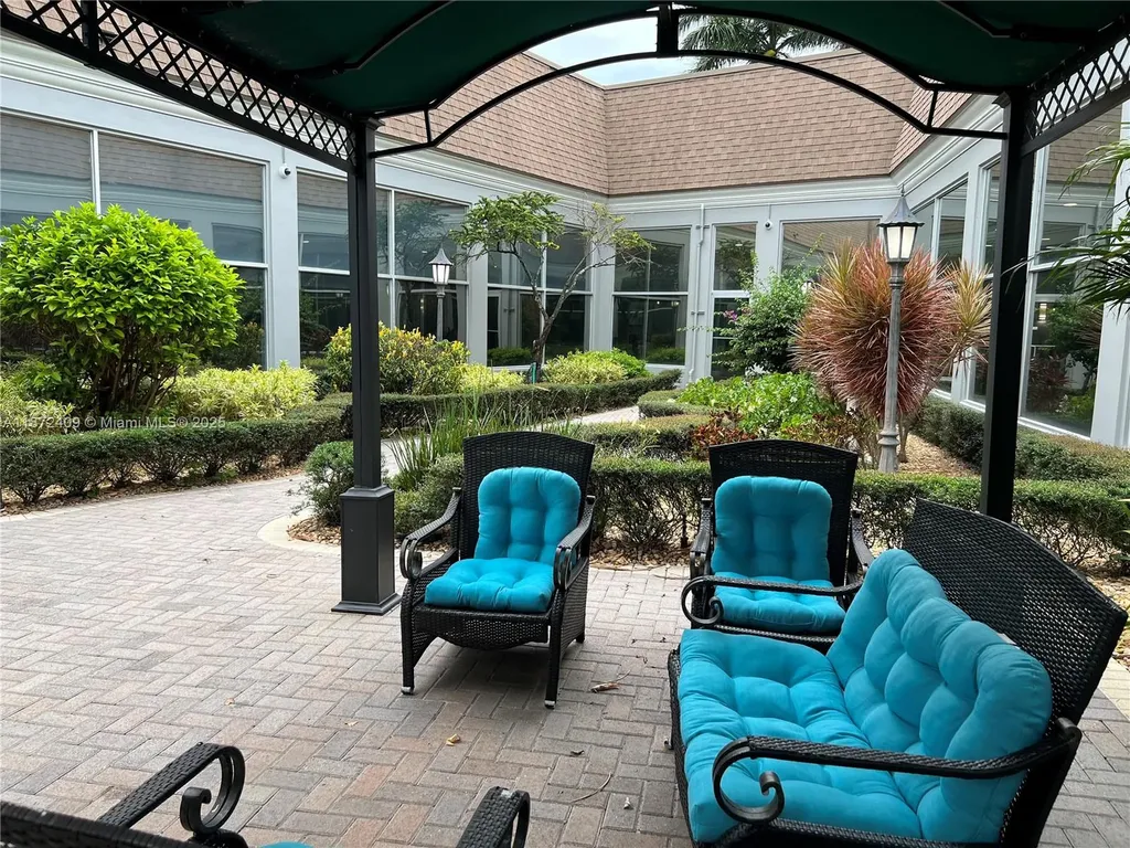 21 Saxony A Delray Beach FL 33446