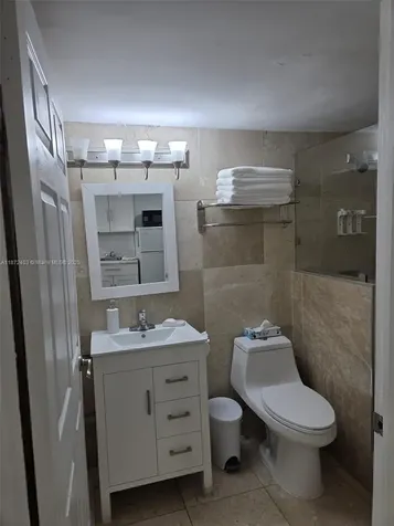 19201 Collins Avenue Sunny Isles Beach FL 33160