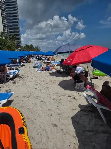 19201 Collins Avenue Sunny Isles Beach FL 33160