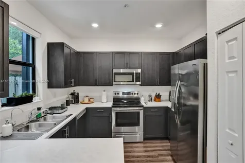 136 SW 185th Way Pembroke Pines FL 33029