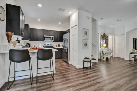 136 SW 185th Way Pembroke Pines FL 33029