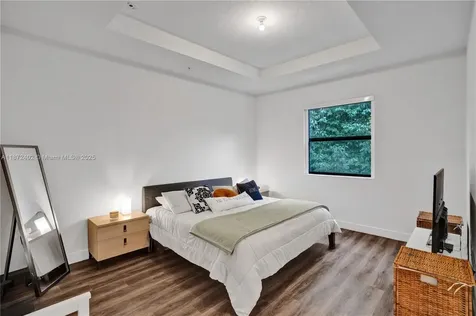 136 SW 185th Way Pembroke Pines FL 33029