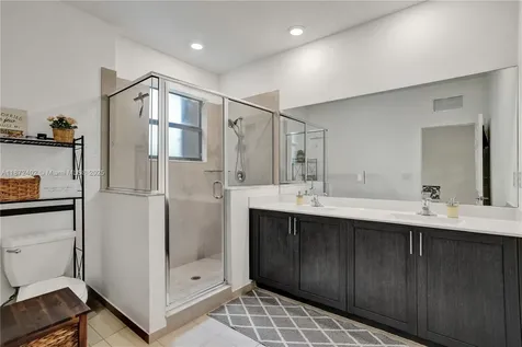 136 SW 185th Way Pembroke Pines FL 33029