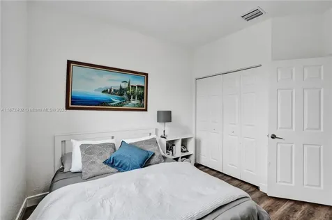 136 SW 185th Way Pembroke Pines FL 33029
