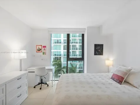 31 SE 6th Street Miami FL 33131