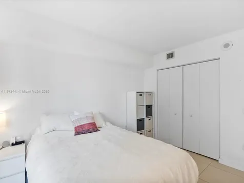 31 SE 6th Street Miami FL 33131