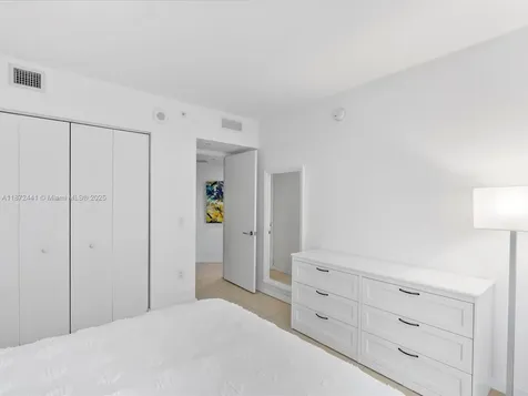 31 SE 6th Street Miami FL 33131