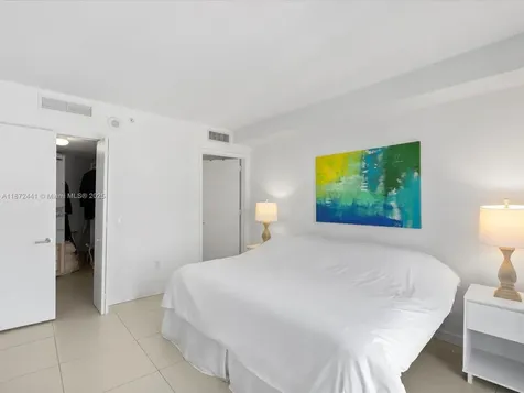 31 SE 6th Street Miami FL 33131