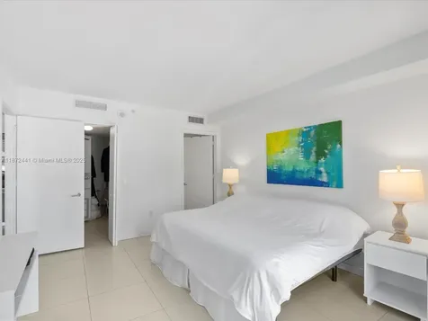 31 SE 6th Street Miami FL 33131