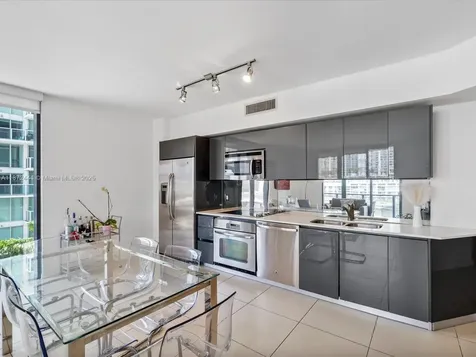 31 SE 6th Street Miami FL 33131