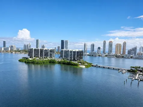 3201 NE 183rd Street Aventura FL 33160