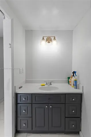 949 SW 113th Terrace Pembroke Pines FL 33025