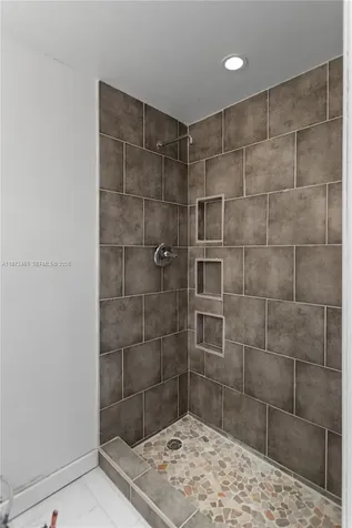 949 SW 113th Terrace Pembroke Pines FL 33025