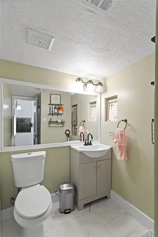 949 SW 113th Terrace Pembroke Pines FL 33025