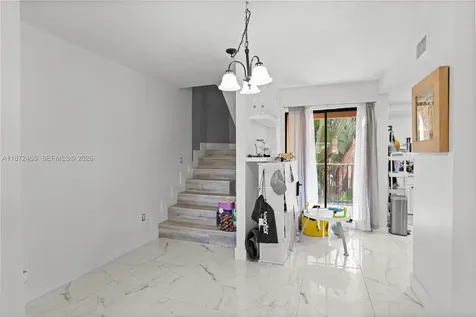 949 SW 113th Terrace Pembroke Pines FL 33025