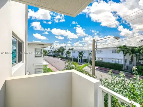 7830 Dickens Avenue Miami Beach FL 33141