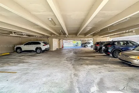 7830 Dickens Avenue Miami Beach FL 33141