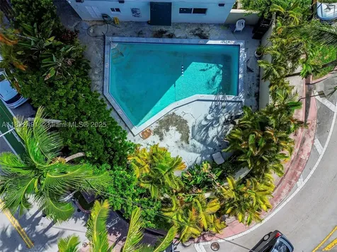 7830 Dickens Avenue Miami Beach FL 33141