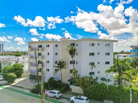 7830 Dickens Avenue Miami Beach FL 33141