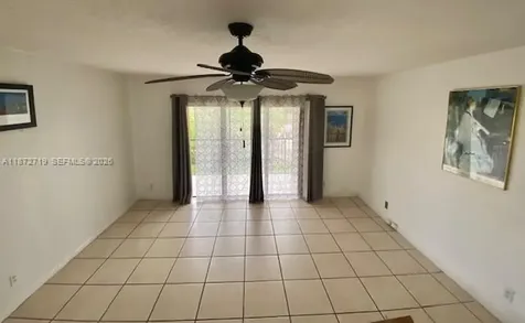 437 Lakeview Drive Weston FL 33326