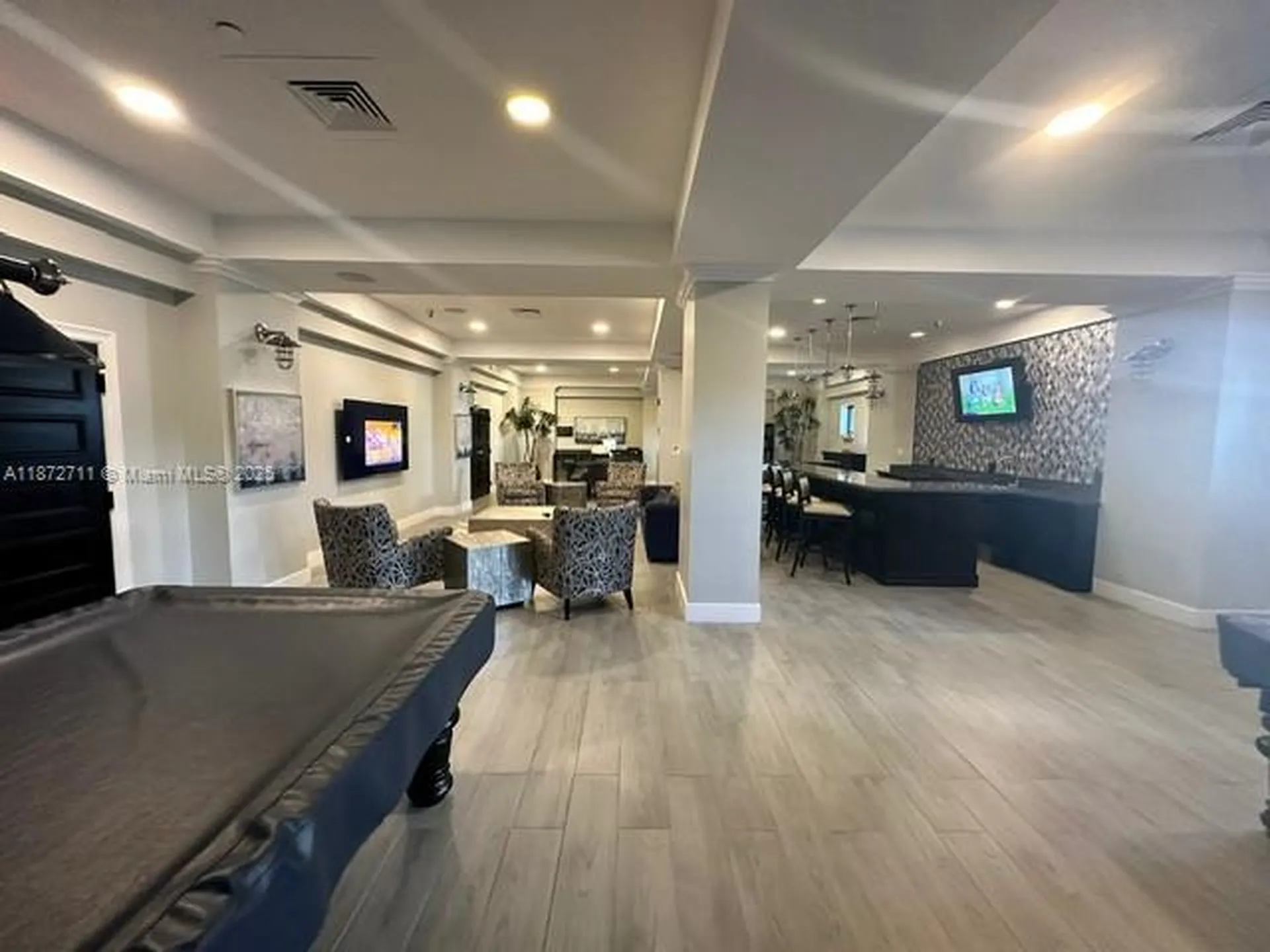2501 S Ocean Drive Hollywood FL 33019