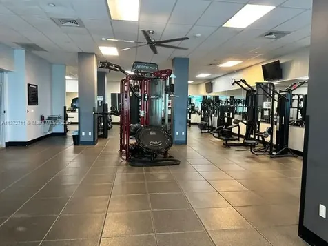 2501 S Ocean Drive Hollywood FL 33019