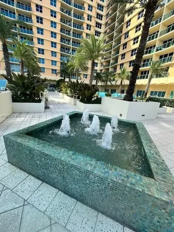 2501 S Ocean Drive Hollywood FL 33019