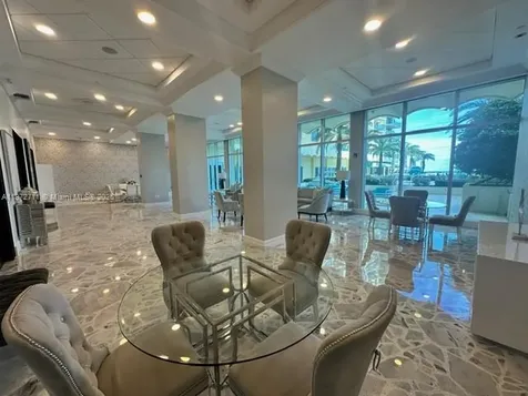 2501 S Ocean Drive Hollywood FL 33019
