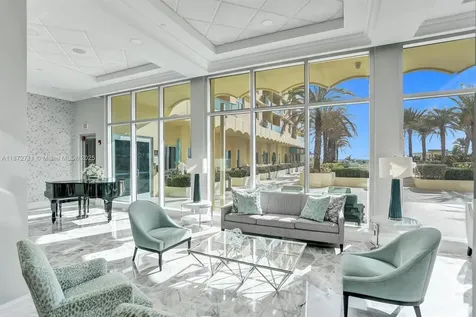 2501 S Ocean Drive Hollywood FL 33019