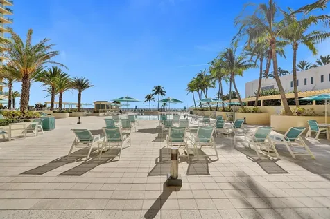 2501 S Ocean Drive Hollywood FL 33019