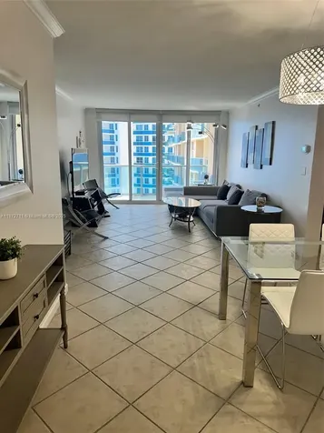 2501 S Ocean Drive Hollywood FL 33019