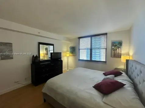 2501 S Ocean Drive Hollywood FL 33019