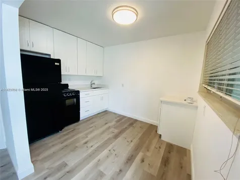 116 SE 9th Court Hallandale Beach FL 33009