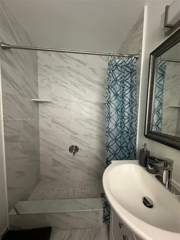 116 SE 9th Court Hallandale Beach FL 33009