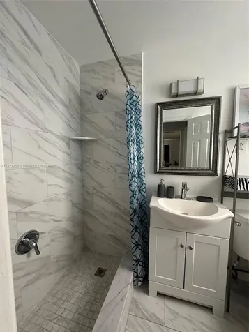 116 SE 9th Court Hallandale Beach FL 33009