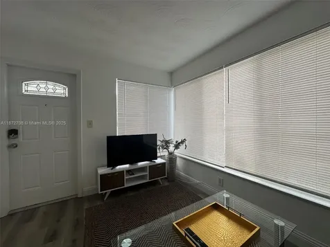 116 SE 9th Court Hallandale Beach FL 33009