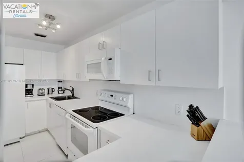 5445 Collins Avenue Miami Beach FL 33140