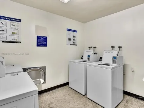 2780 NE 183rd Street Aventura FL 33160
